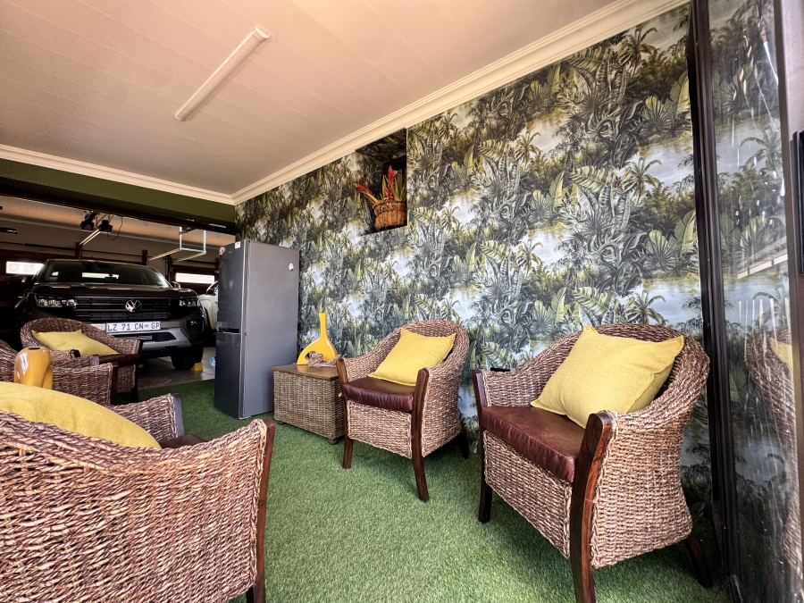 4 Bedroom Property for Sale in Wilkoppies North West